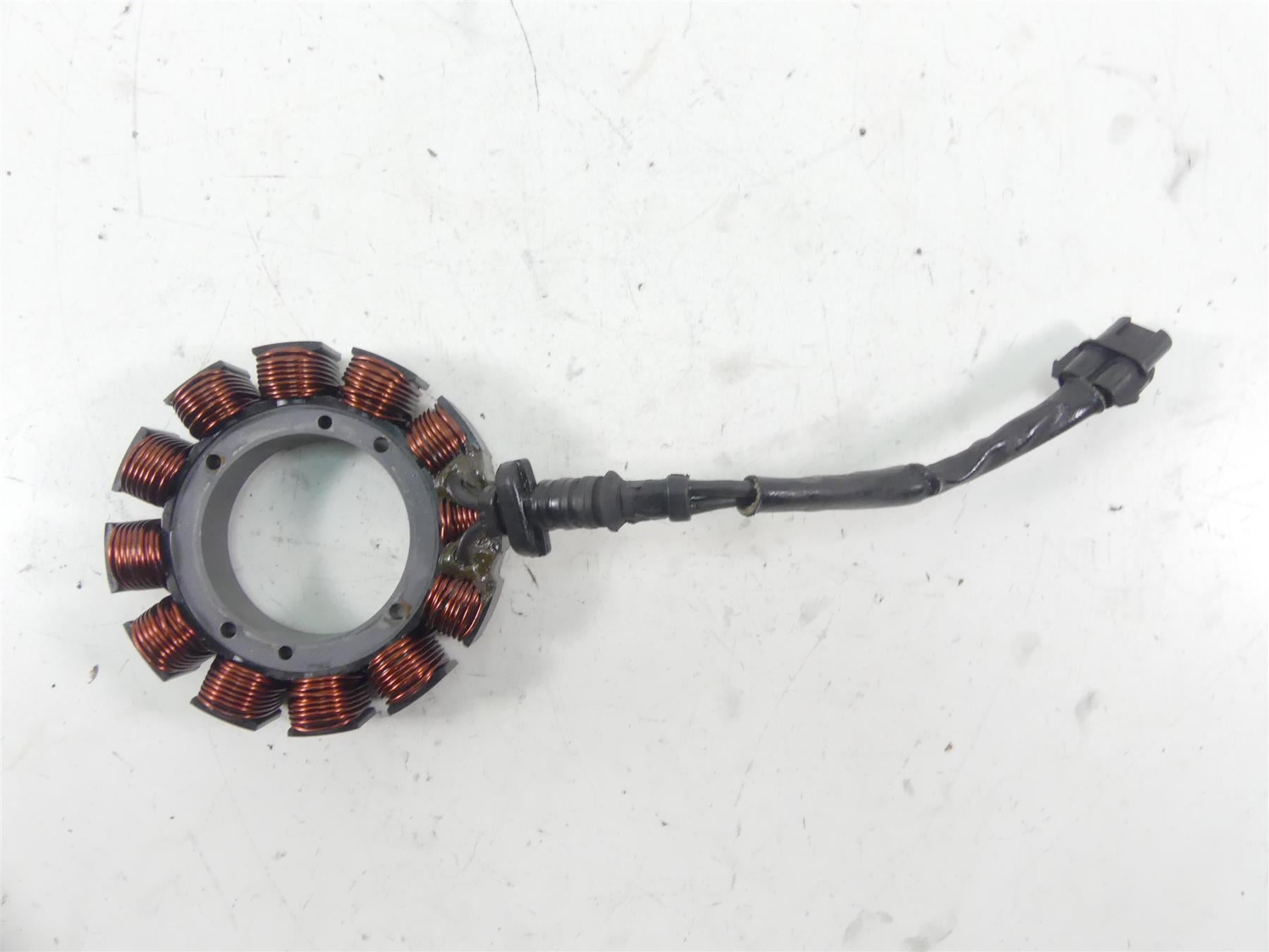 2005 Harley Touring CVO FLHTCSE Electra Glide Stator Alternator 29987-02 {{ shop.shopifyCountryName }} - Mototech271