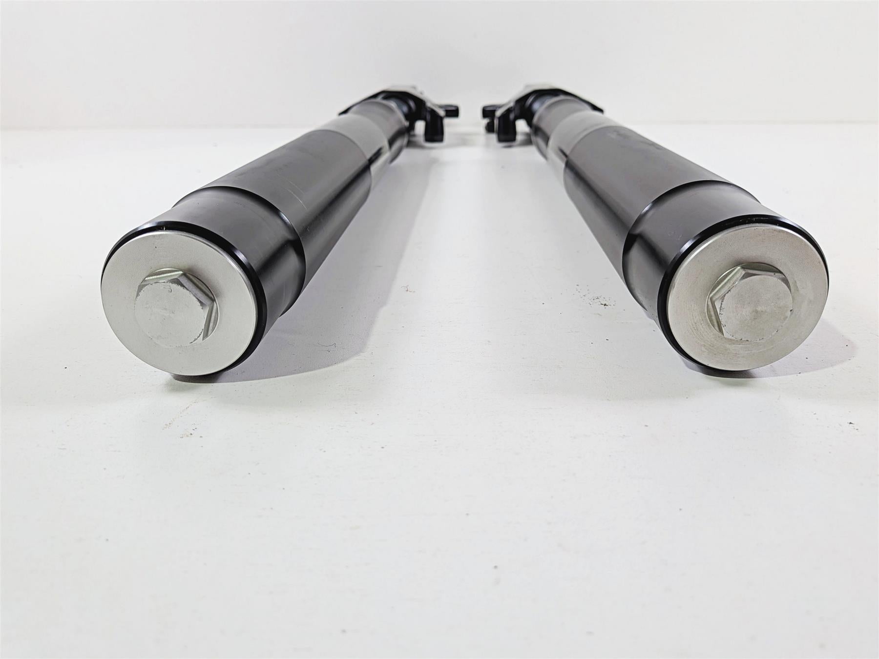 2016 Victory Cross Country Front Fork Leg Set 1823818 1823819 {{ shop.shopifyCountryName }} - Mototech271