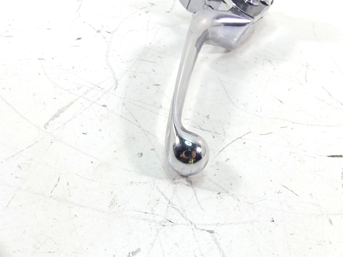 9/16" Chrome Front Brake Master Cylinder For Harley Davidson Softail Dyna Touring Bikes {{ shop.shopifyCountryName }} - Mototech271