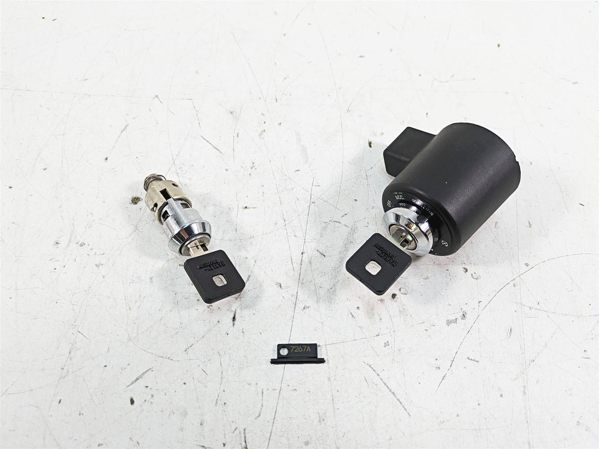 2017 Harley XL883 N Sportster Iron Ignition Switch Steering Lock Set 71400083 {{ shop.shopifyCountryName }} - Mototech271