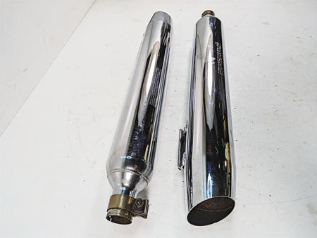 2009 Harley Touring FLHTCU Electra Glide Oem Exhaust Pipe Muffler Set 64900016A {{ shop.shopifyCountryName }} - Mototech271