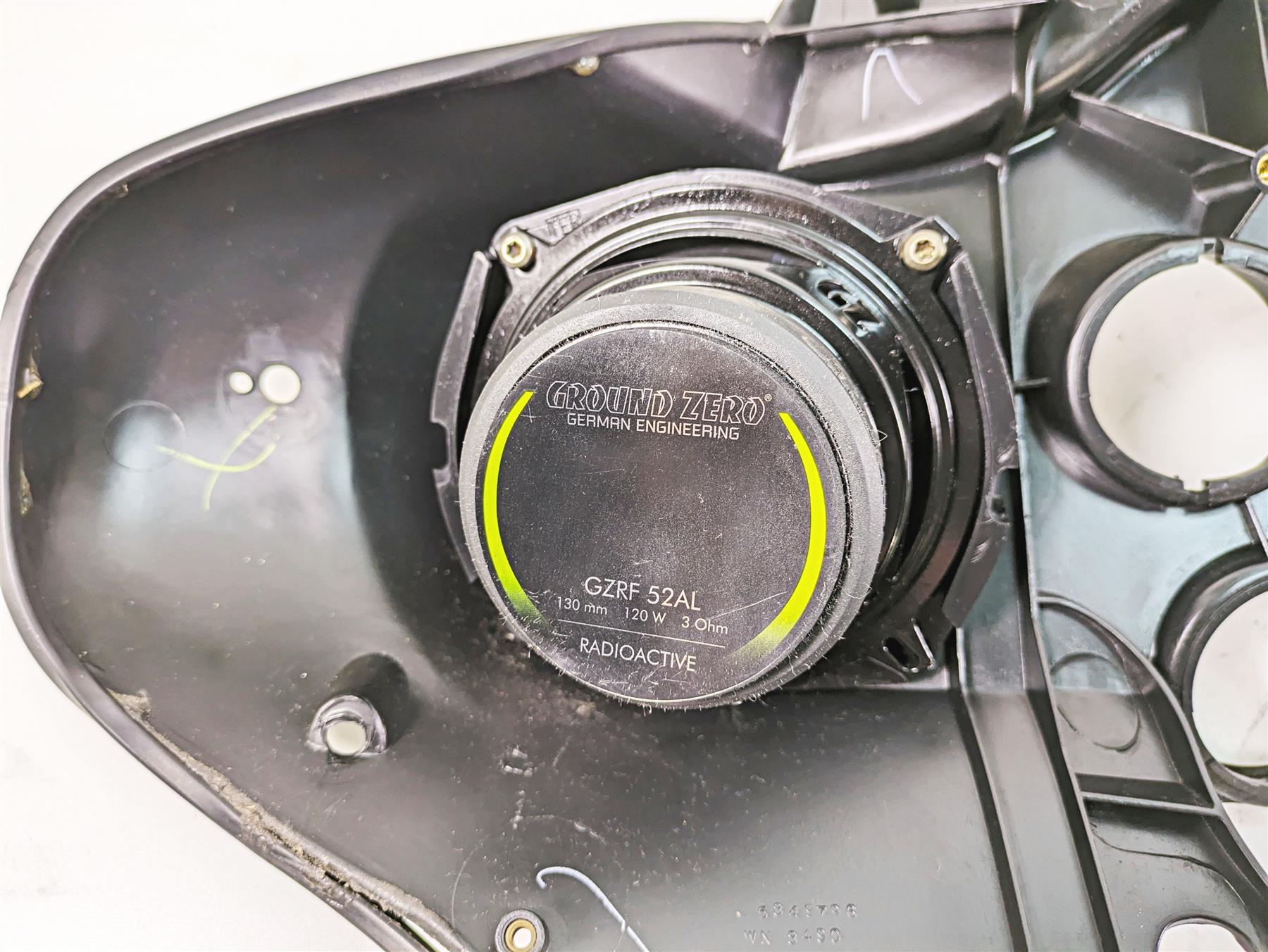 2006 Harley Touring FLHXI Street Glide Inner Fairing & Speaker Set 58199-08A {{ shop.shopifyCountryName }} - Mototech271