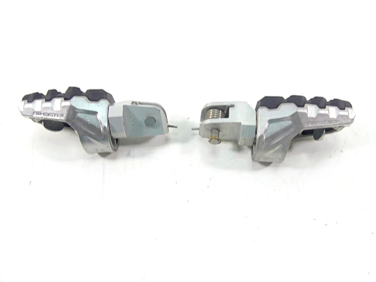 2014 BMW R1200GS K50 Sw Motech Evo Front Rider Footpeg Set ?FRS.07.112.10302 {{ shop.shopifyCountryName }} - Mototech271