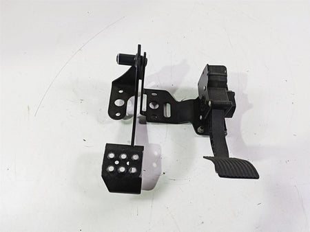 2022 Polaris Ranger 1000 Premium Accelerator & Brake Pedal + Mount 4080107 {{ shop.shopifyCountryName }} - Mototech271