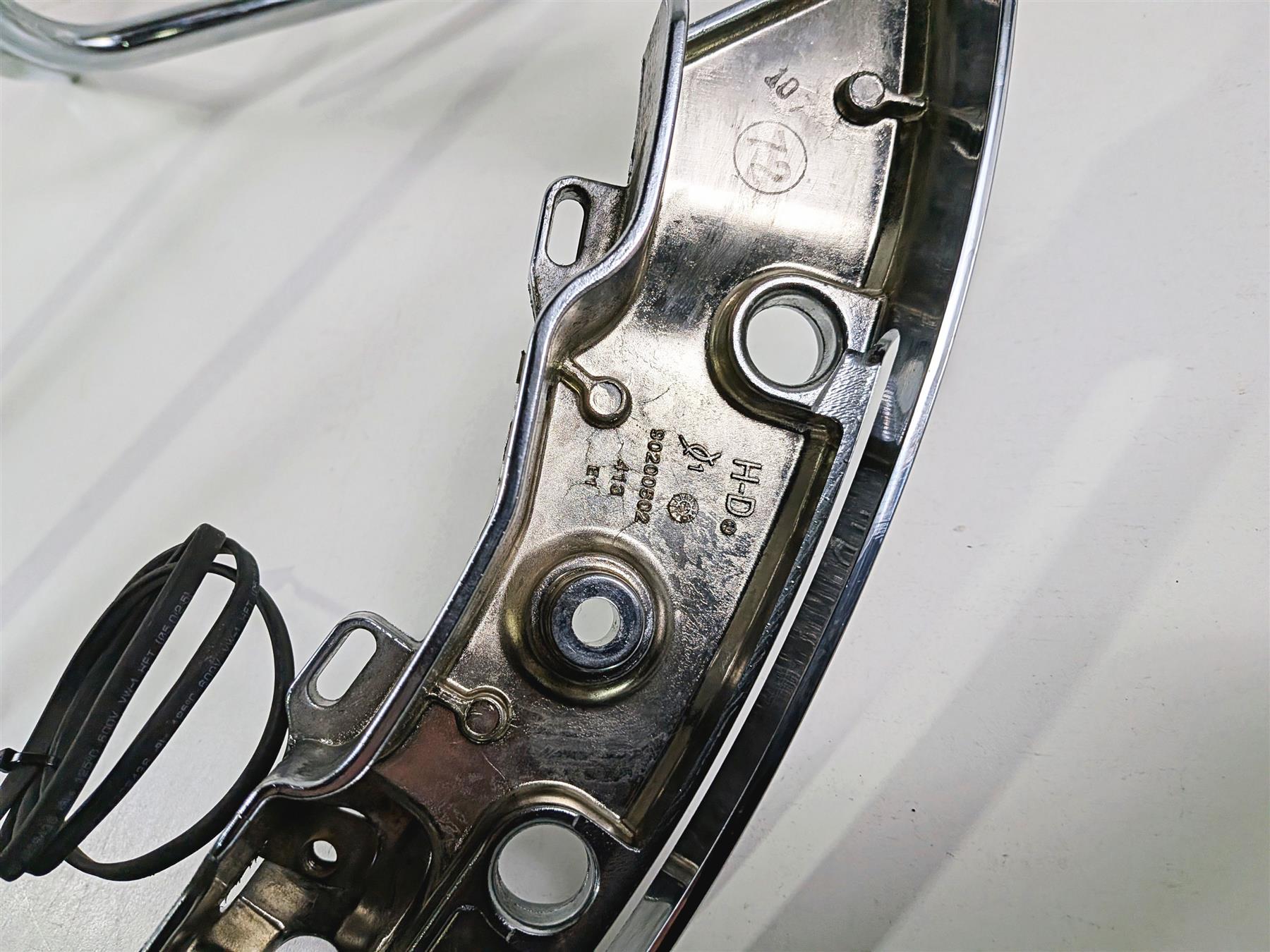 2014 Harley Touring FLHTK Electra Glide Saddlebag Support Holder Set 90200501-Mototech271