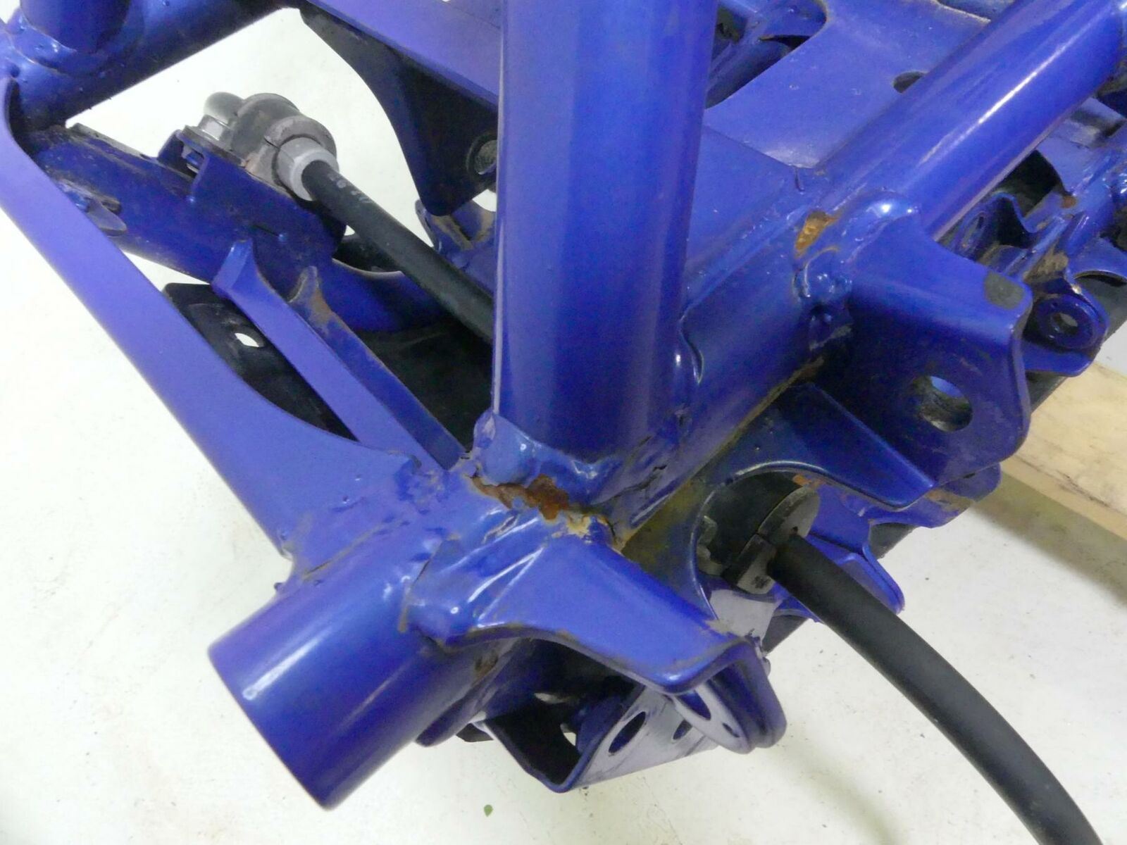 2017 Yamaha YXZ1000R EPS SS Bent Main Frame Slvg + Doors & Bed 2HC-F1110-21-00 {{ shop.shopifyCountryName }} - Mototech271