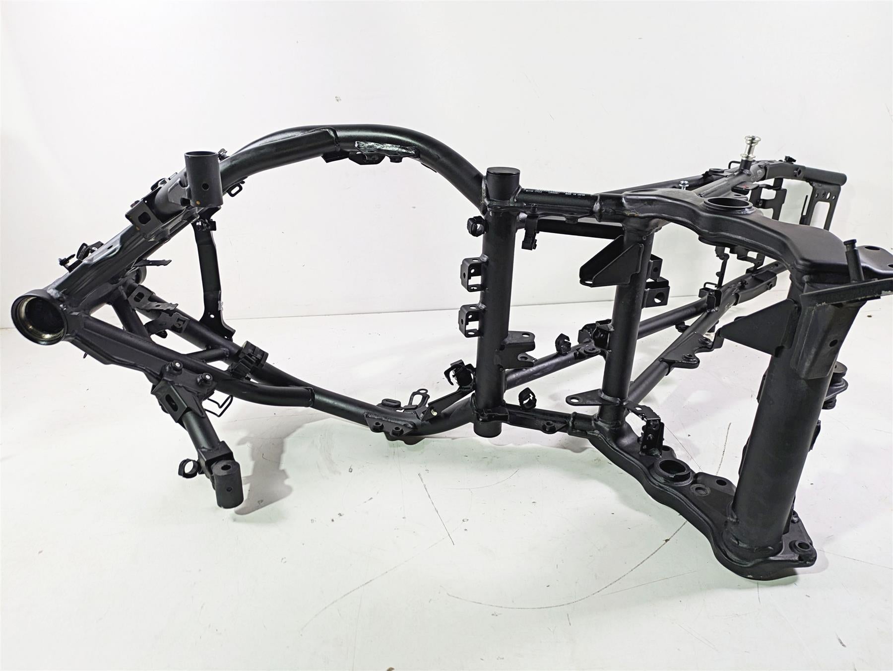 2022 Kawasaki ZR900RS Cafe Straight Main Frame Chassis With Texas Salvage Title 32160-1916-18R {{ shop.shopifyCountryName }} - Mototech271