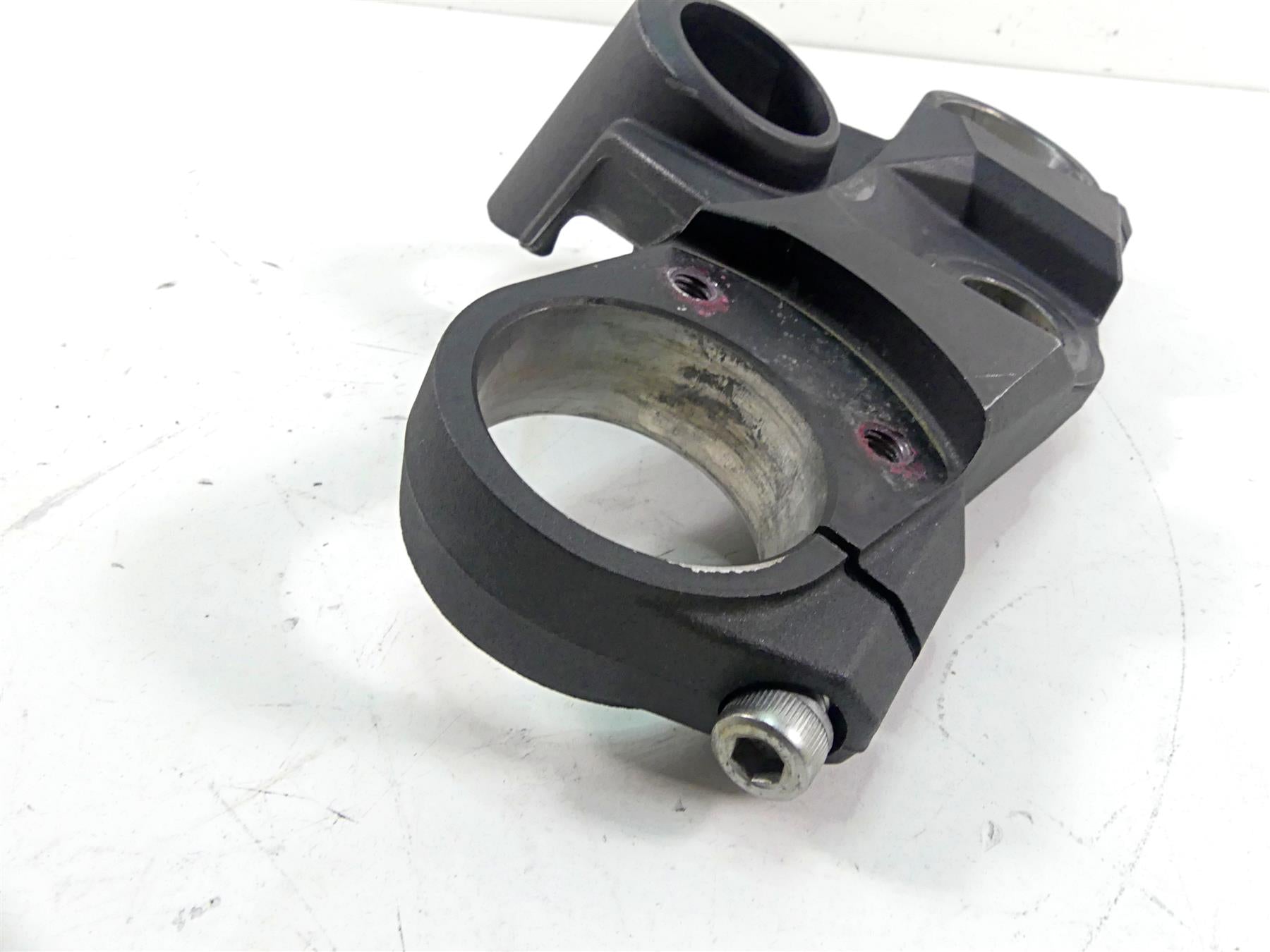 2017 Kawasaki ZX1400 ZX14R Ninja Upper Triple Tree Steering Clamp 44039-0113 {{ shop.shopifyCountryName }} - Mototech271