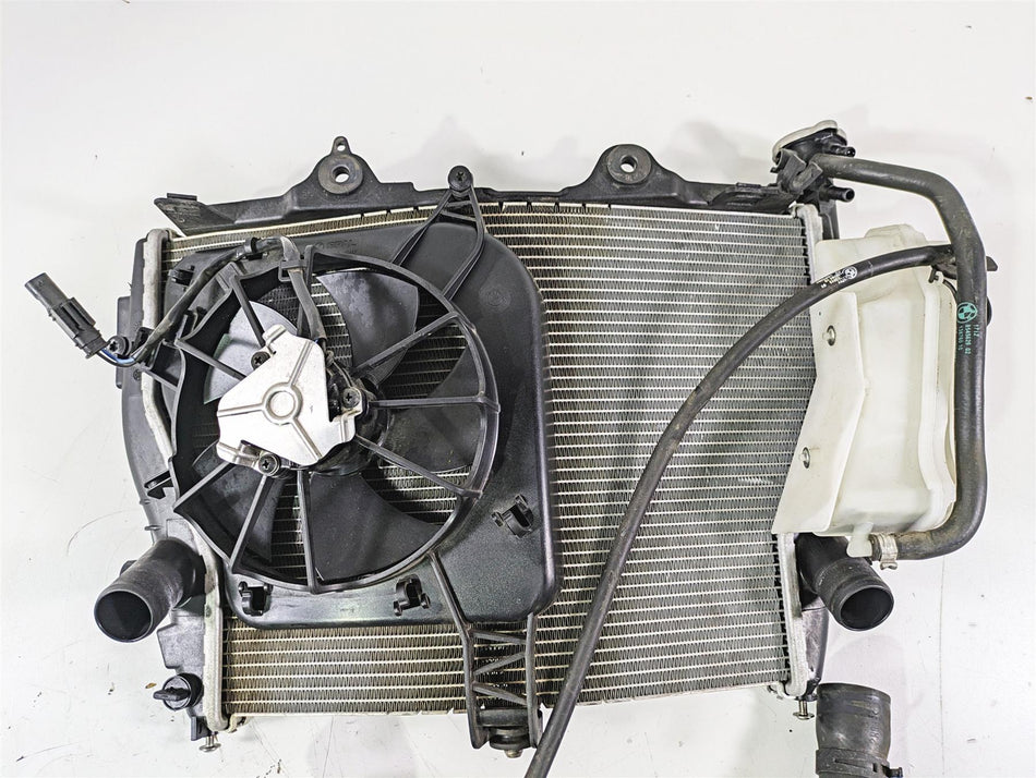 2019 BMW S1000XR K49 Radiator Fan Hoses Reservoir -No Leaks 17118551544 {{ shop.shopifyCountryName }} - Mototech271