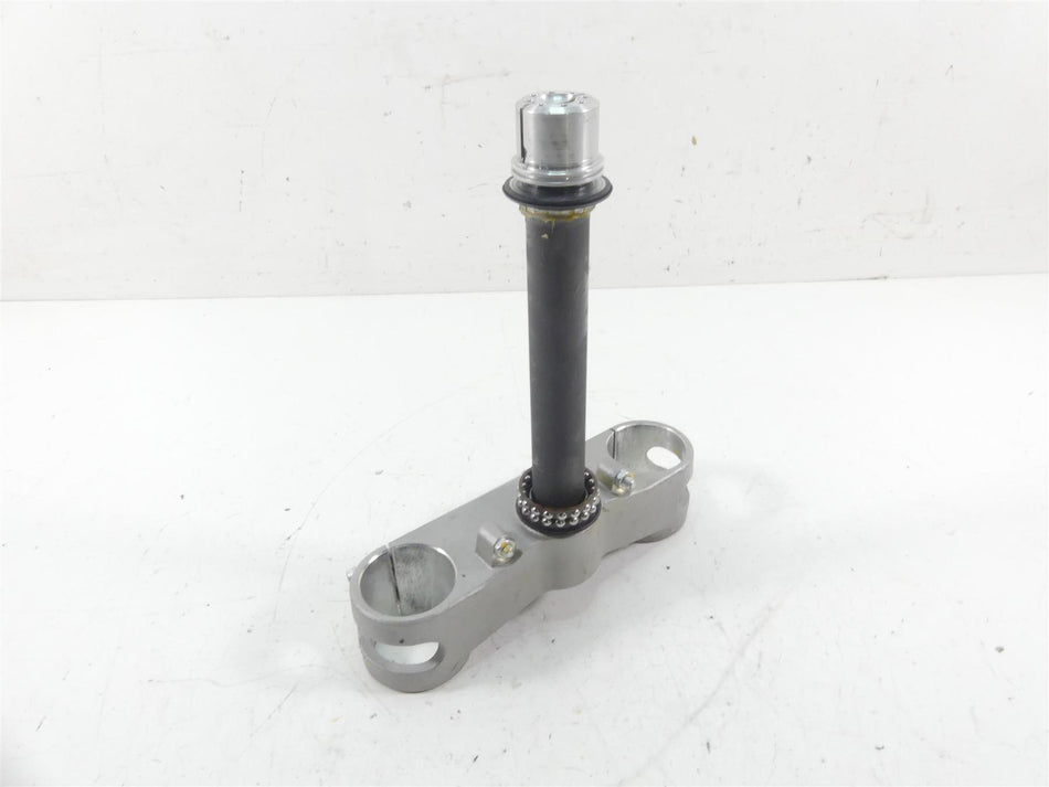 2020 Ducati Multistrada 1260 Enduro Lower Triple Tree Steering Clamp 34221141AA {{ shop.shopifyCountryName }} - Mototech271