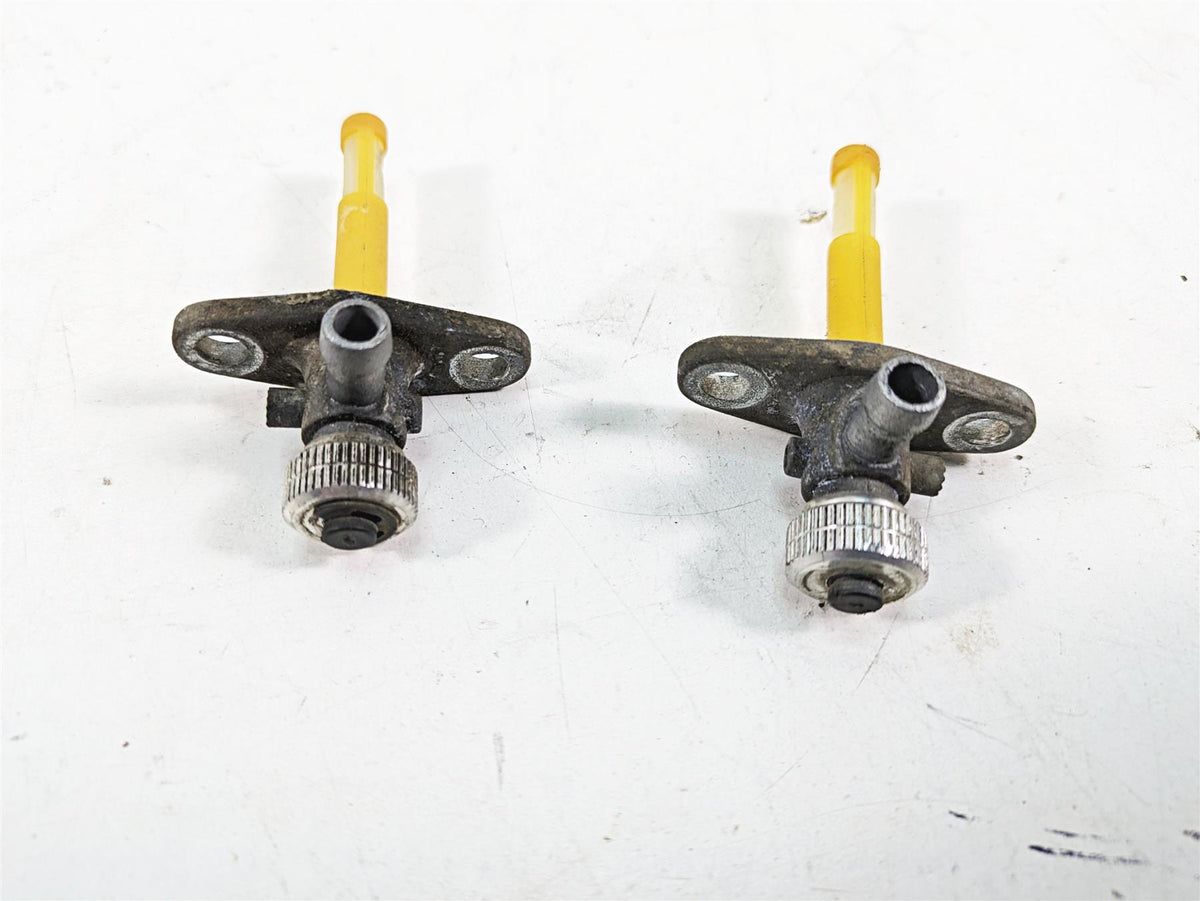 2018 KTM 1090 Adventure R Fuel Gas Petrol Tank Petcock Set 58507003200 {{ shop.shopifyCountryName }} - Mototech271