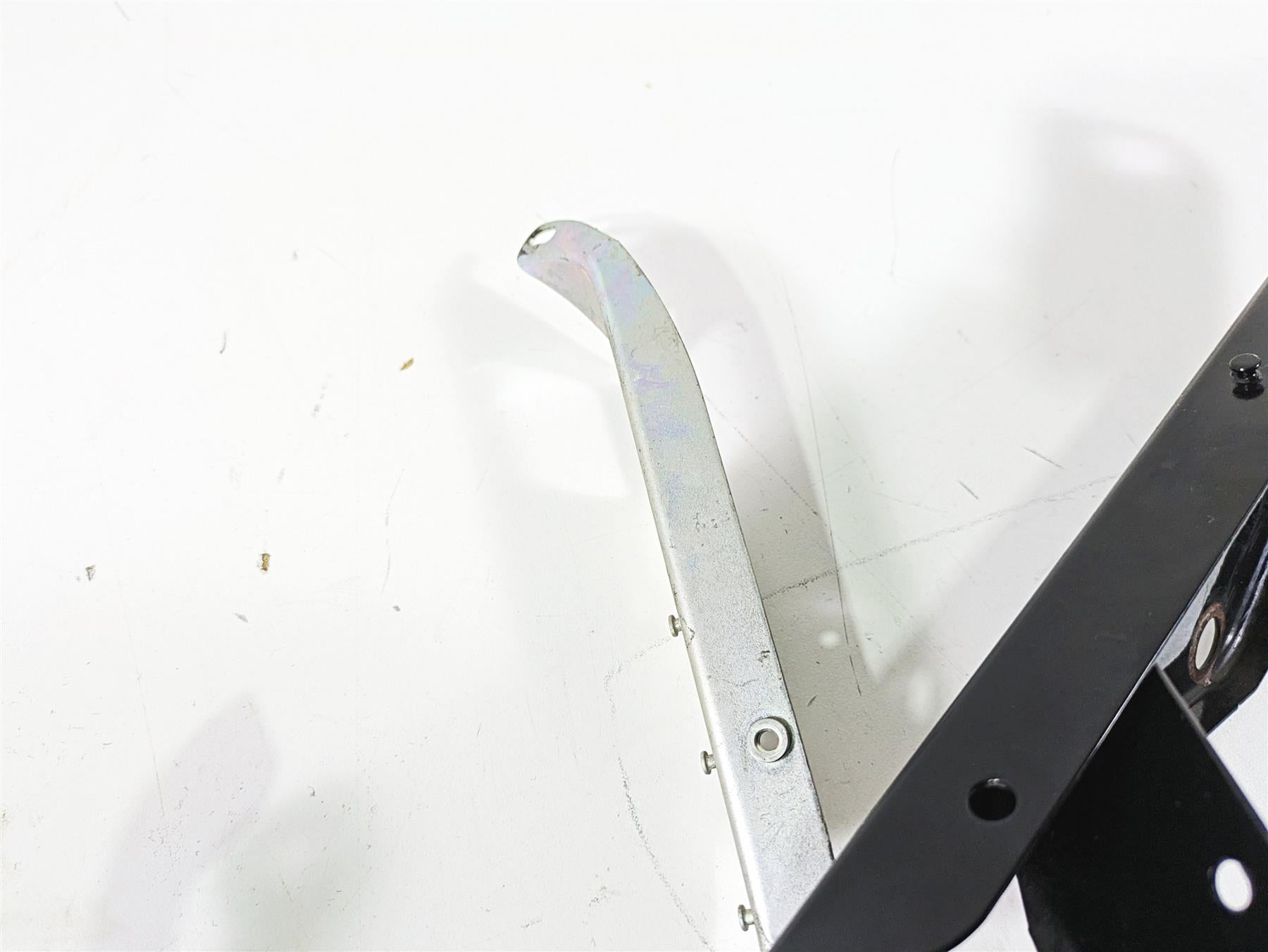 2008 Harley Touring FLHTCU E-Glide 105TH Front Fairing Mounts Set 58479-96B {{ shop.shopifyCountryName }} - Mototech271