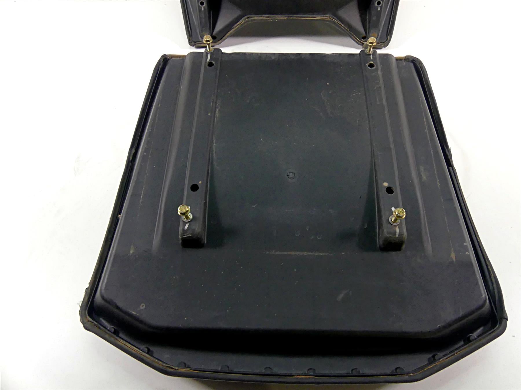 2018 Can Am Commander 1000R XT Right Passenger Seat Cushion Set 703500943 {{ shop.shopifyCountryName }} - Mototech271
