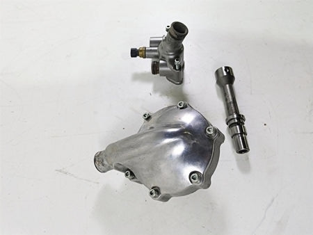 2010 Harley VRSCF Muscle Rod Waterpump Water Pump Housing Set 26750-01KA {{ shop.shopifyCountryName }} - Mototech271