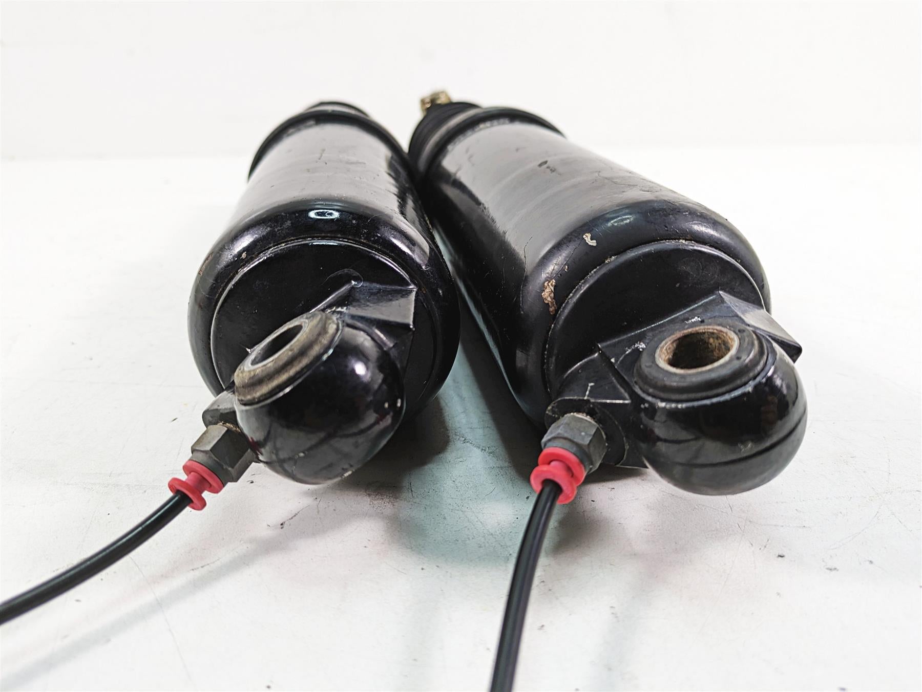 1999 Harley Touring FLHTC Electra Glide Rear 13" Shocks Dampers -Read 54565-97A {{ shop.shopifyCountryName }} - Mototech271