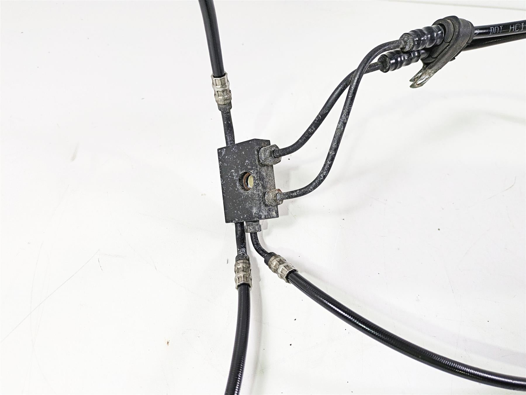 2018 Harley Softail FXFBS Fat Bob Front Abs Brake Line Set 41800622 {{ shop.shopifyCountryName }} - Mototech271