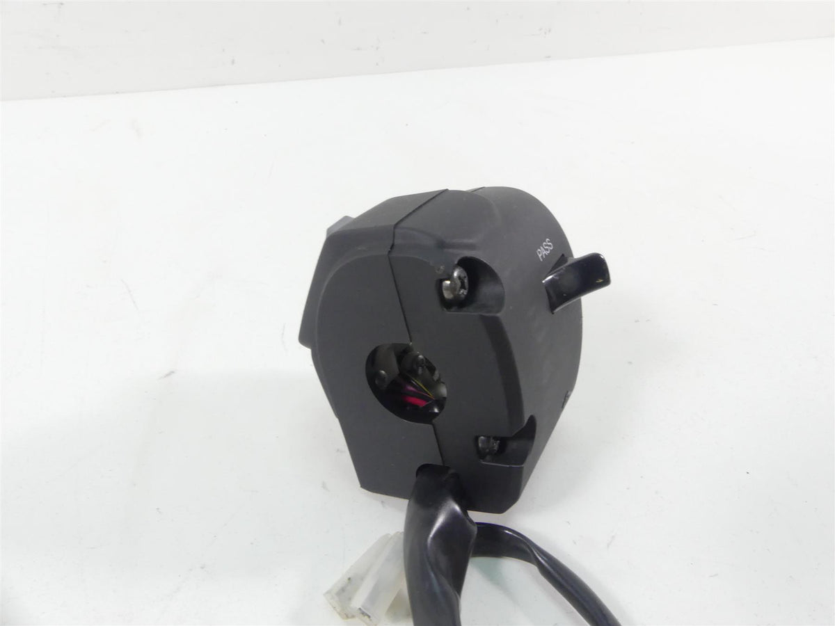 2019 Kawasaki ZX1400 ZX-14R Ninja Left Hand Blinker Control Switch 46091-0331 {{ shop.shopifyCountryName }} - Mototech271