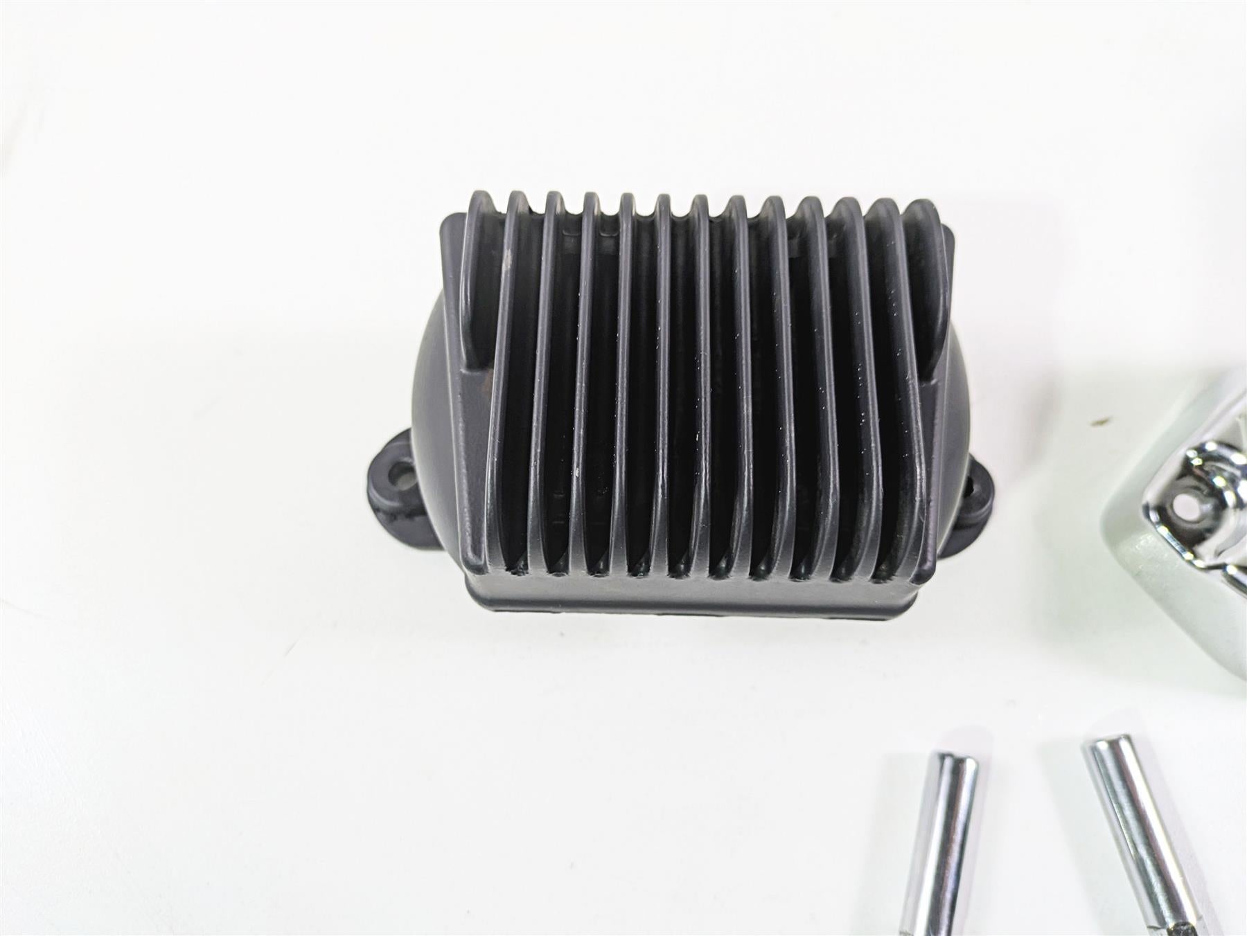 2009 Harley Touring FLHX Street Glide Rectifier Voltage Regulator 74505-09A {{ shop.shopifyCountryName }} - Mototech271