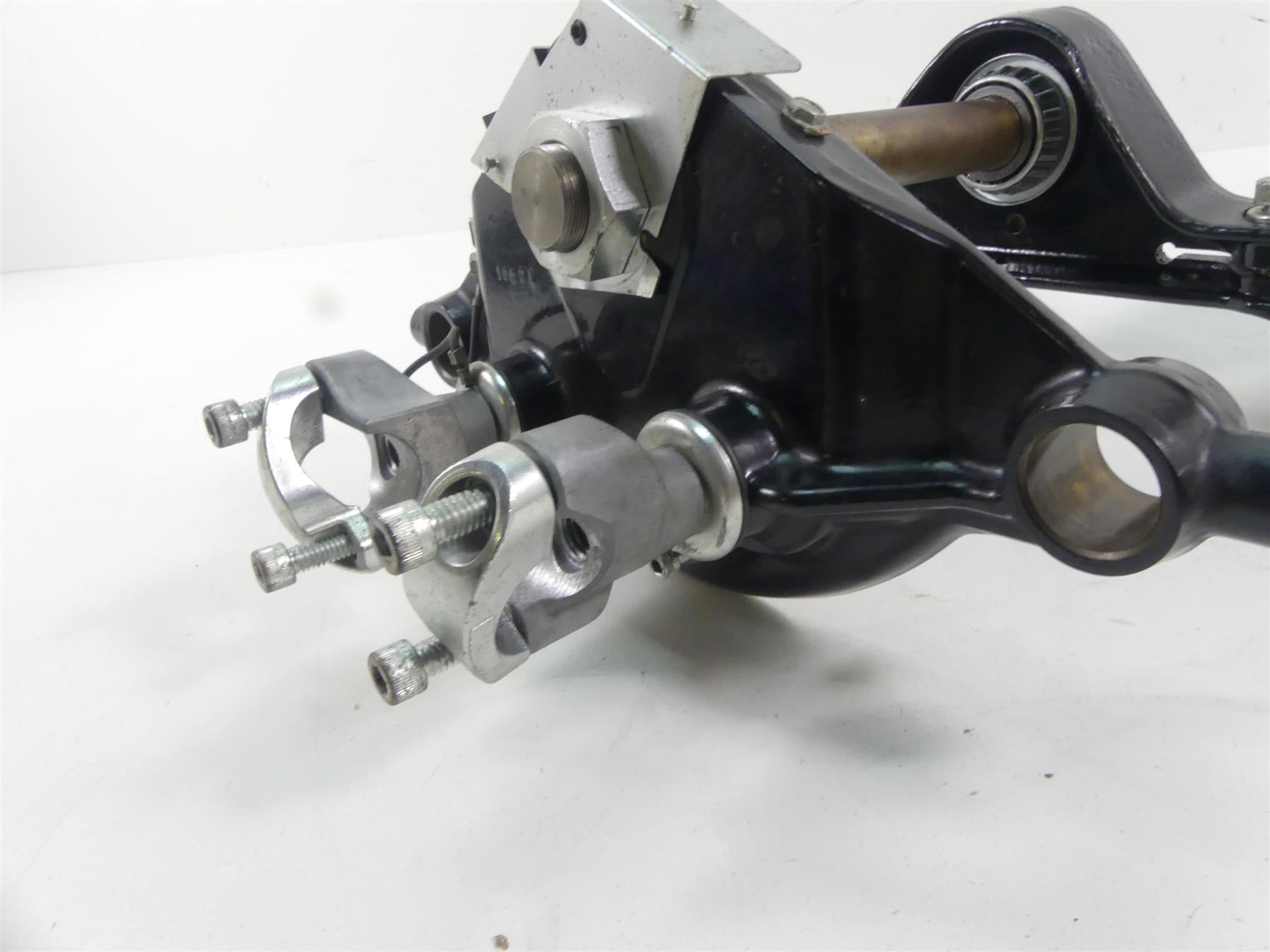 2004 Harley FLHTC SE CVO Electra Glide Upper Lower 41mm Triple Tree Set 45446-87 {{ shop.shopifyCountryName }} - Mototech271
