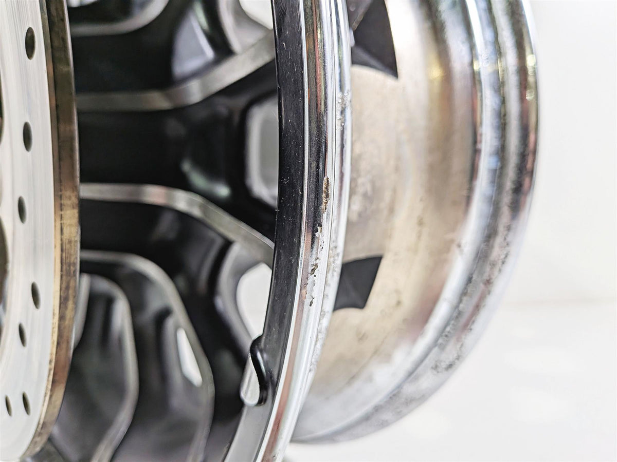 2011 Harley Touring FLHTCU CVO Electra Glide 16x5 Rear Wheel Roulette 55064-10-Mototech271