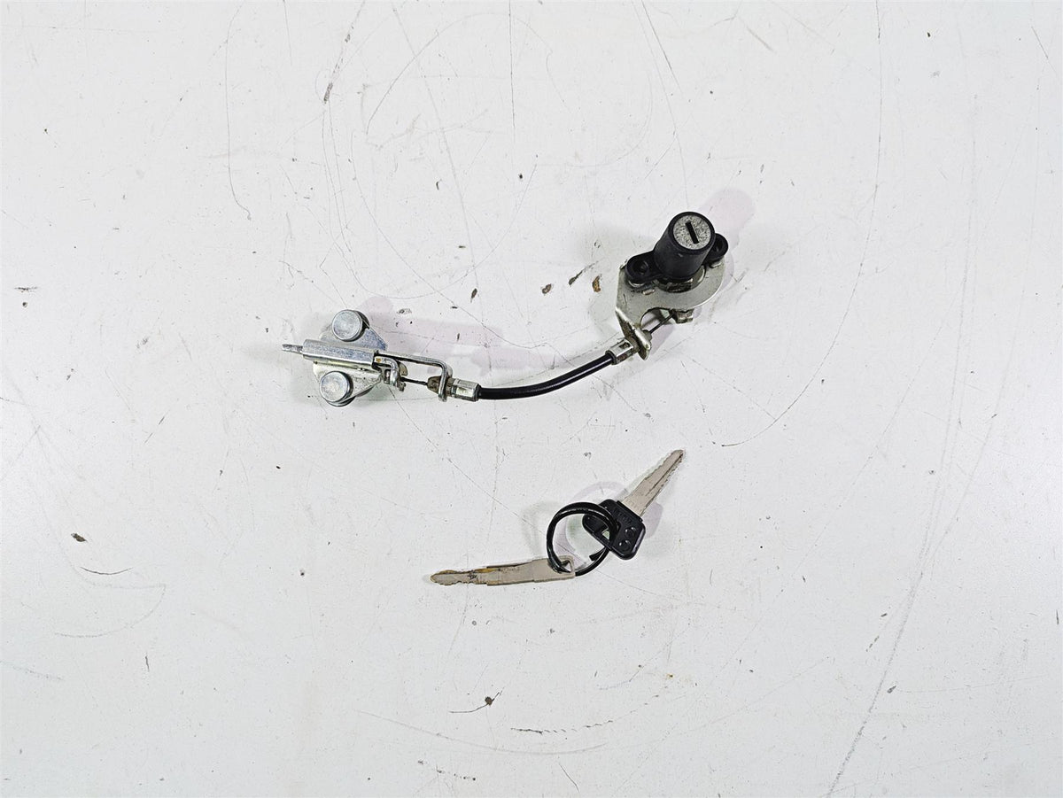 2012 Yamaha XT1200 Super Tenere Seat Lock & Key Set {{ shop.shopifyCountryName }} - Mototech271