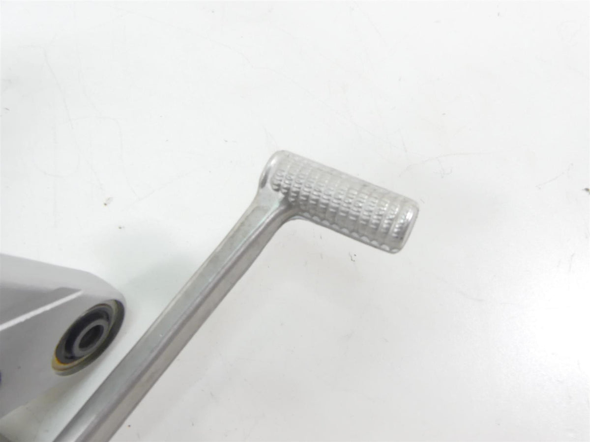 2020 Suzuki GSX1300 R Hayabusa Right Front Footpeg & Brake Pedal 43510-15H00 {{ shop.shopifyCountryName }} - Mototech271
