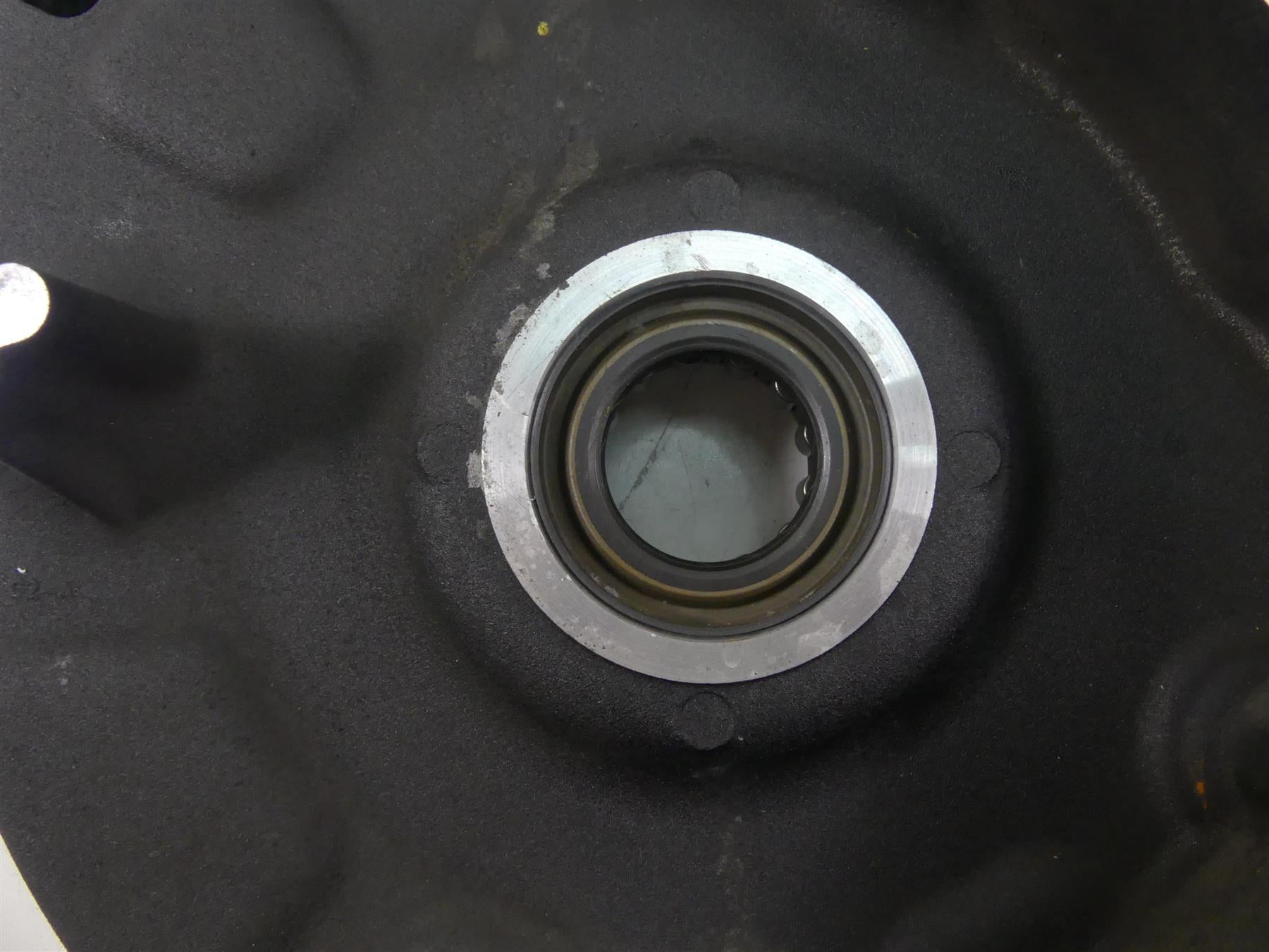2021 Harley Softail FXBBS Street Bob Inner Primary Drive Clutch Cover 36500099 {{ shop.shopifyCountryName }} - Mototech271