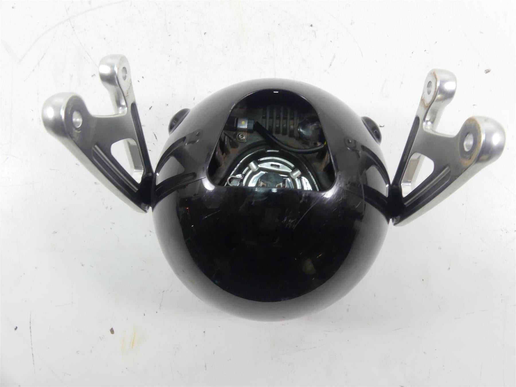 2017 Triumph Thruxton 1200 R Headlight Head Light Lamp Lens T2706509 T2701923 {{ shop.shopifyCountryName }} - Mototech271