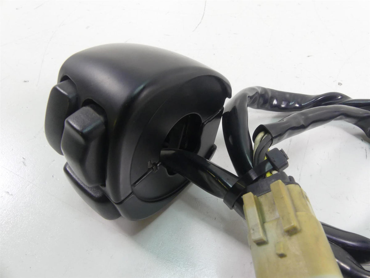 2009 Harley XR1200 Sportster Left Turn Signal Lights Control Switch 71682-06A {{ shop.shopifyCountryName }} - Mototech271