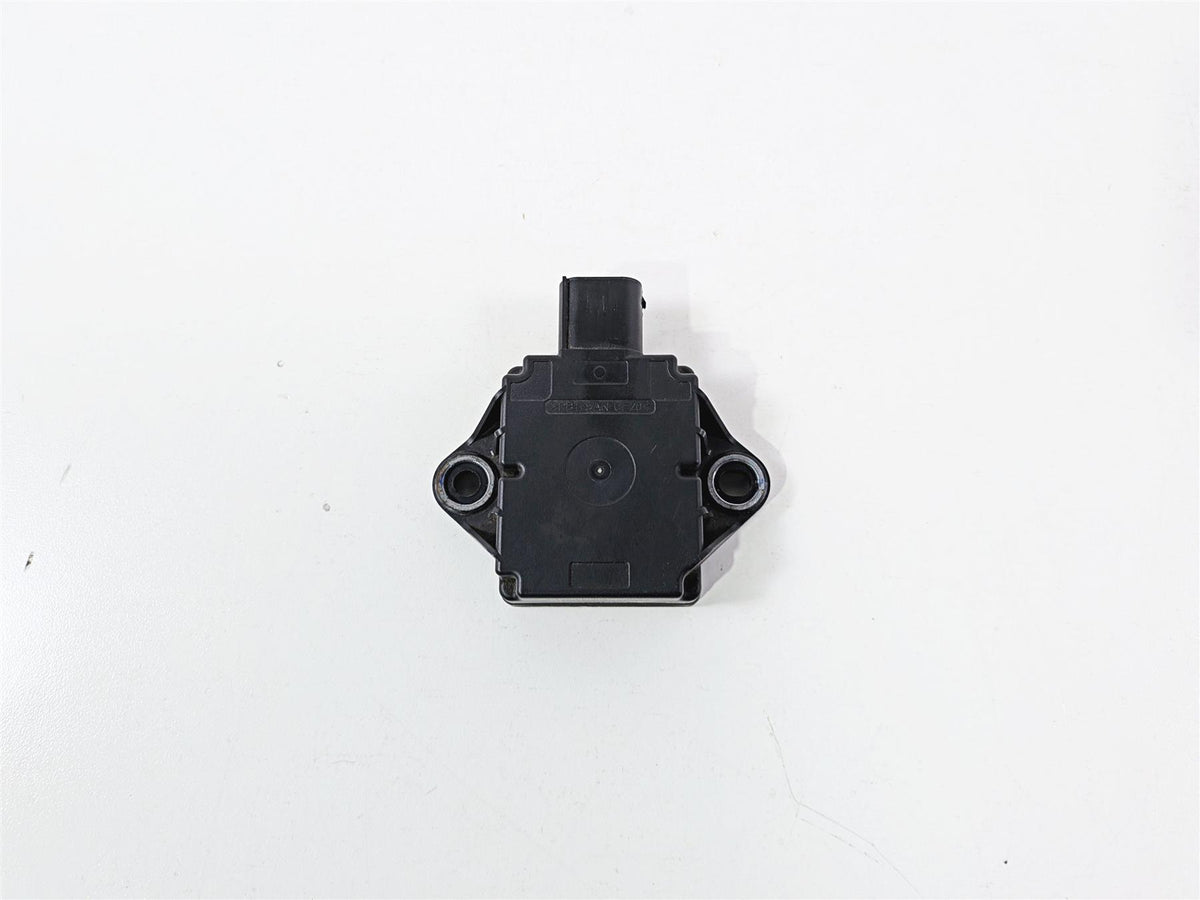 2022 Triumph Tiger 900 GT Pro Lean Angle Fall Sensor T2508035 {{ shop.shopifyCountryName }} - Mototech271