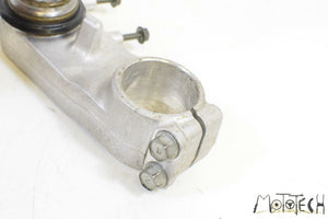 2005 Kawasaki ZZR1200 ZX1200 Lower Triple Tree Steering Yoke 44037-0008 | Mototech271