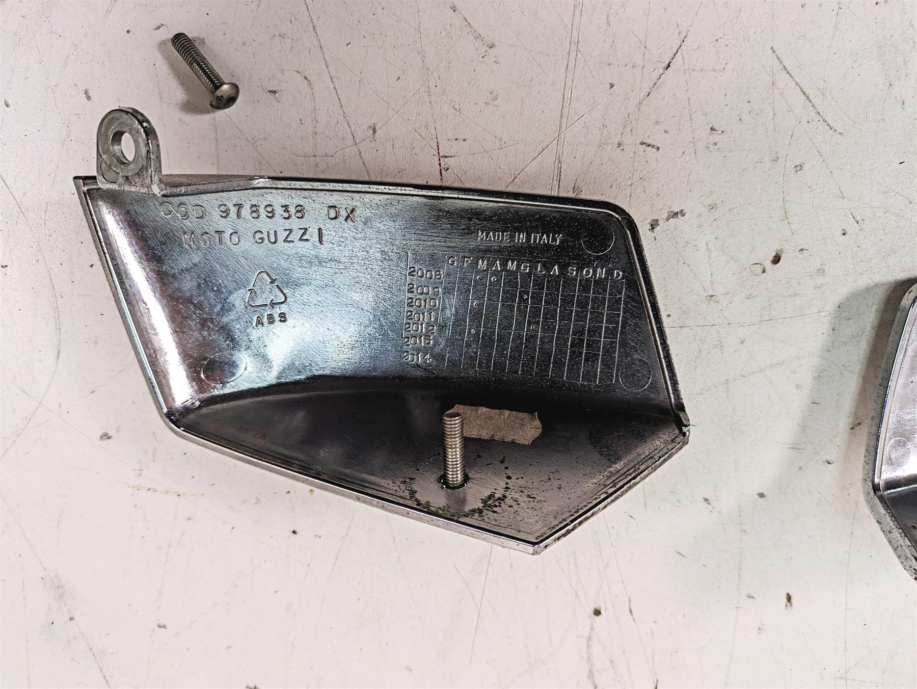 2013 Moto Guzzi V7 750 Stone Throttle Body Chrome Cover Set 978938 978939 {{ shop.shopifyCountryName }} - Mototech271