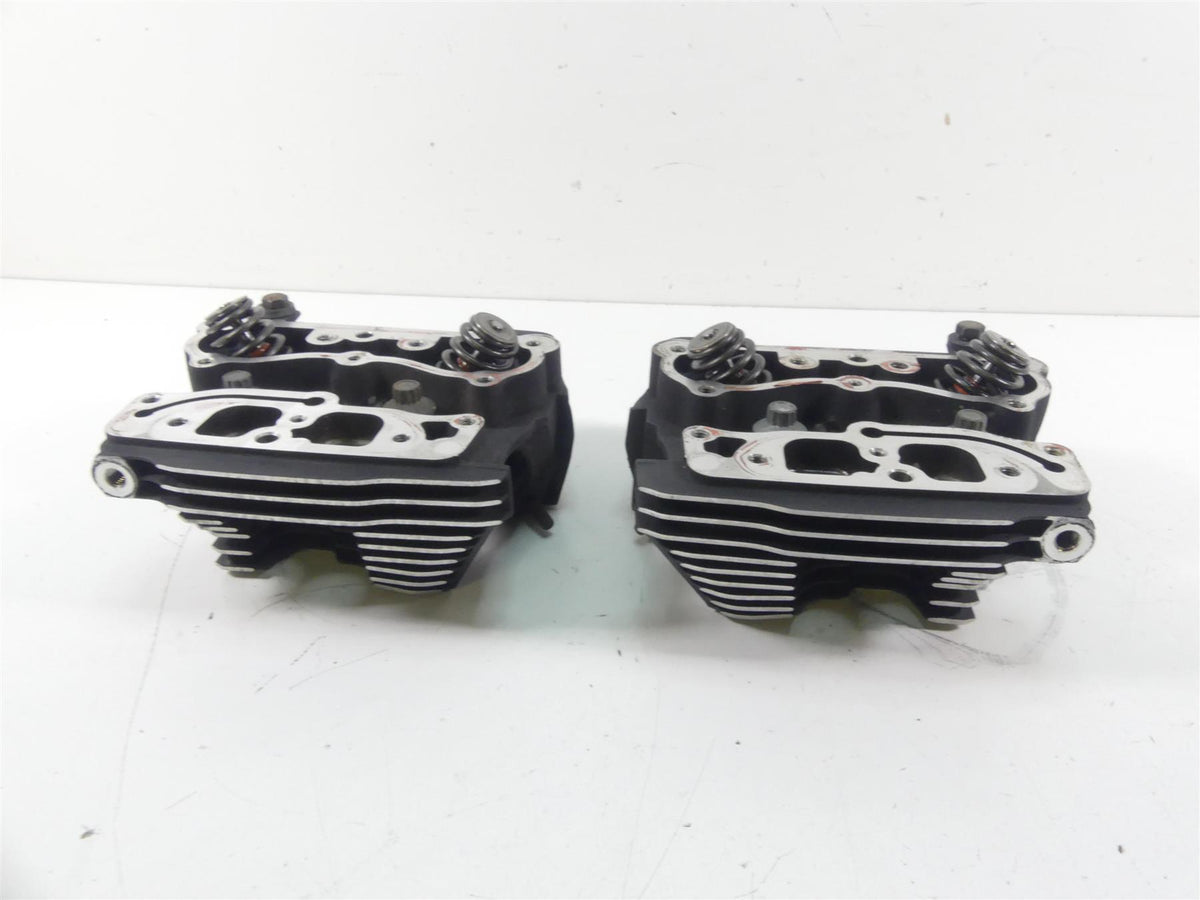 2008 Harley Softail FXSTB Night Train 96ci Cylinderhead Head Set 17178-06A {{ shop.shopifyCountryName }} - Mototech271