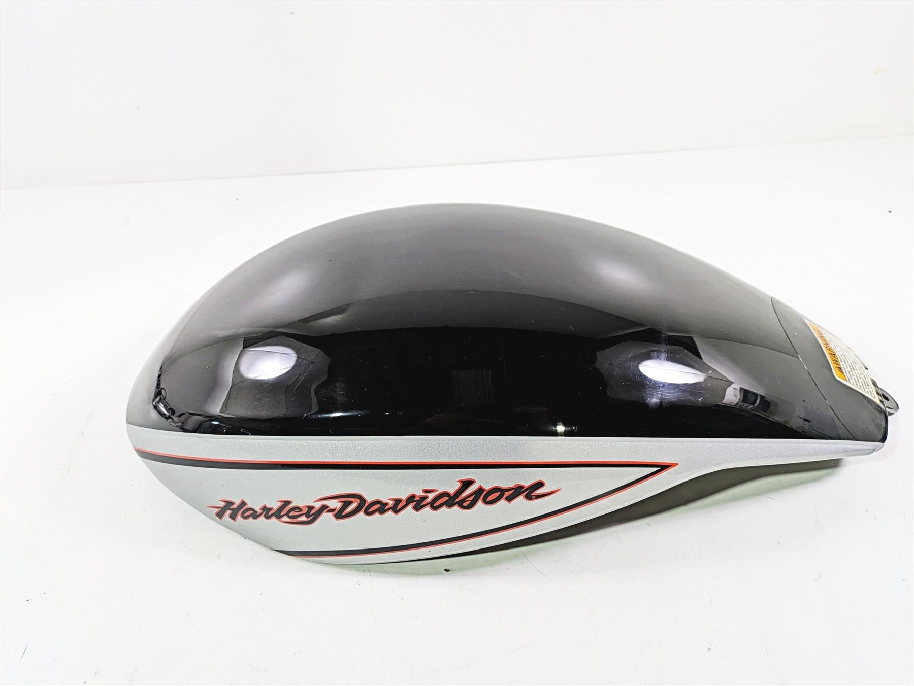 2006 Harley VRSCR Street V-Rod Upper Tank Airbox Cover Fairing 66126-06BKA {{ shop.shopifyCountryName }} - Mototech271