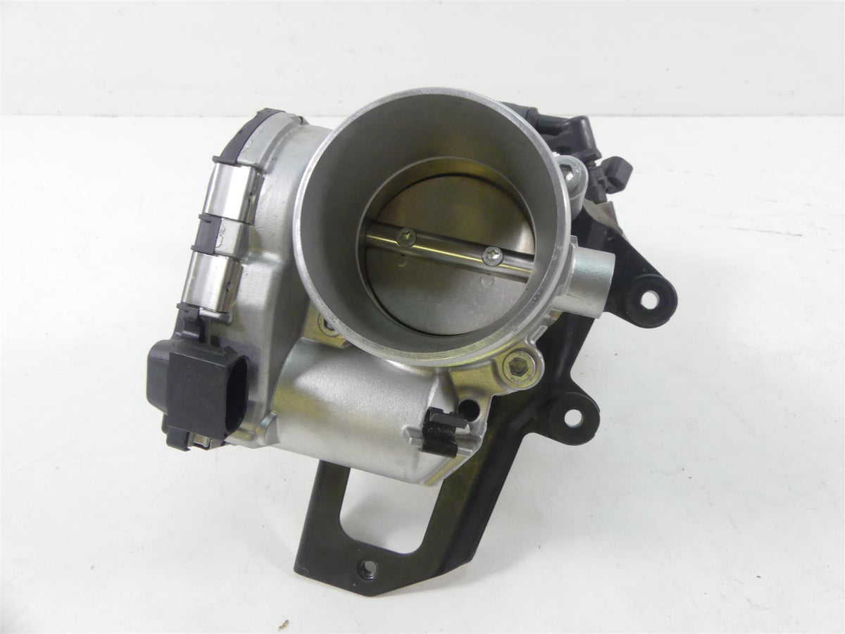 2016 Indian Chieftain Dark Horse Throttle Body Bodies Intake Manifold 1204685 {{ shop.shopifyCountryName }} - Mototech271