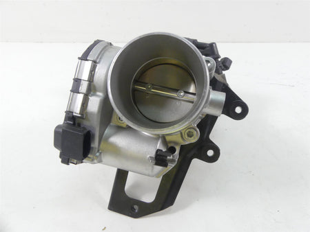 2016 Indian Chieftain Dark Horse Throttle Body Bodies Intake Manifold 1204685 {{ shop.shopifyCountryName }} - Mototech271