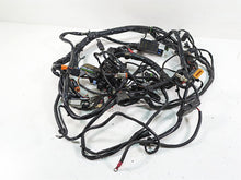 Load image into Gallery viewer, 2005 Harley Touring FLHTCUI Electra Glide Main Wiring Harness Loom 70985-05 | Mototech271
