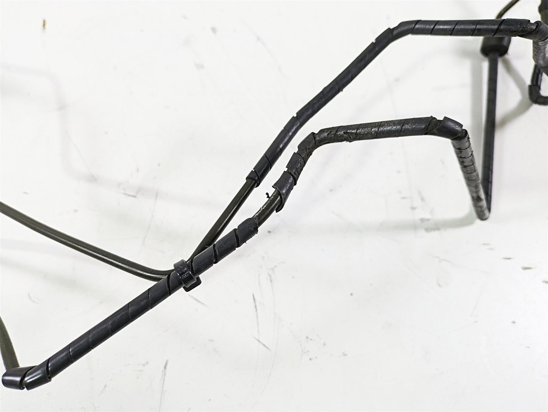 2004 BMW R1150GS R21 Rear Abs Brake Line Hose Set 34327651363 {{ shop.shopifyCountryName }} - Mototech271