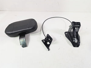 2015 Harley Touring FLHTKL Electra Glide Front Rider Backrest Set 02752046