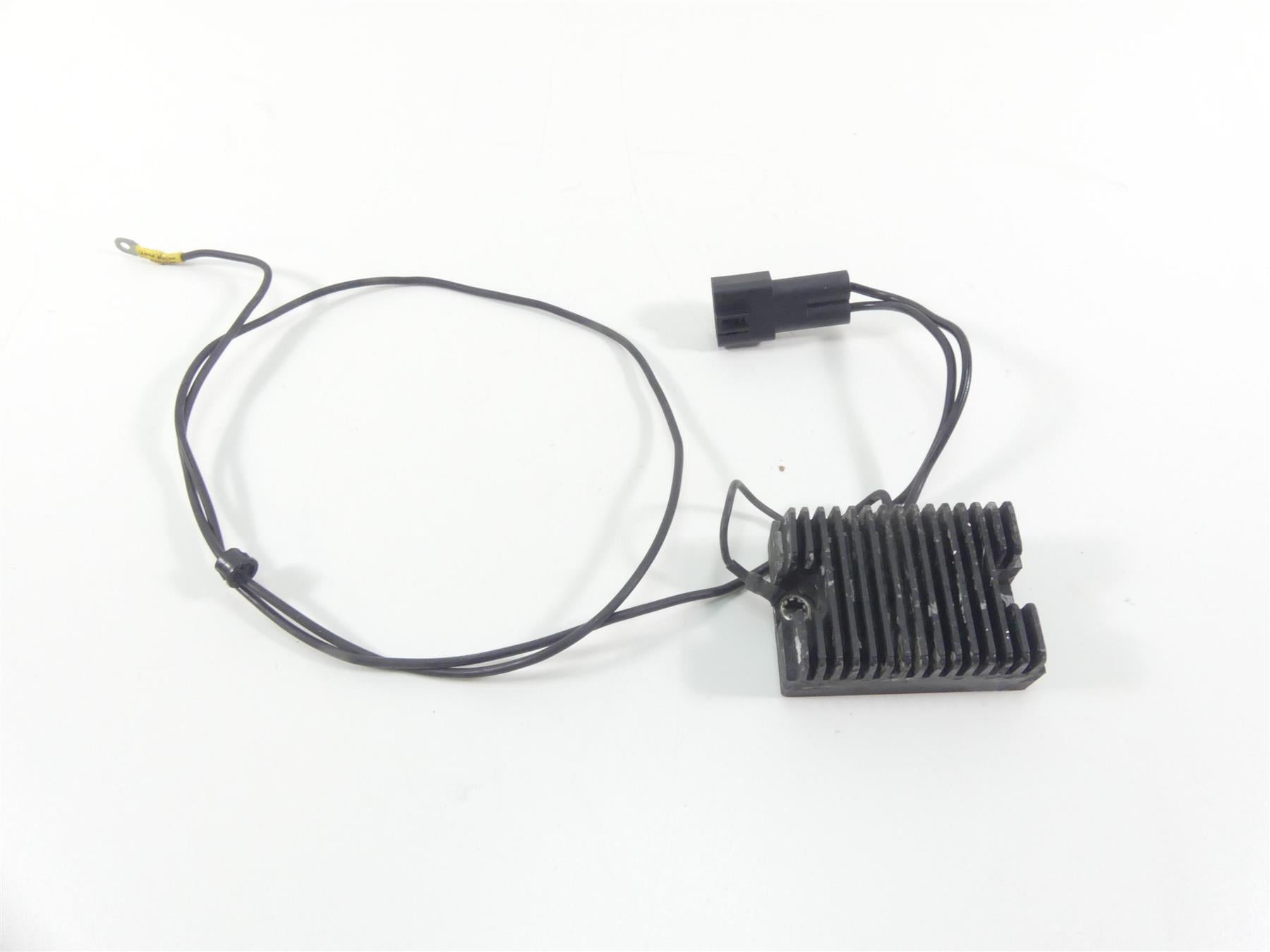 1999 Harley Dyna FXDS Convertible Rectifier Voltage Regulator 74518-99A {{ shop.shopifyCountryName }} - Mototech271
