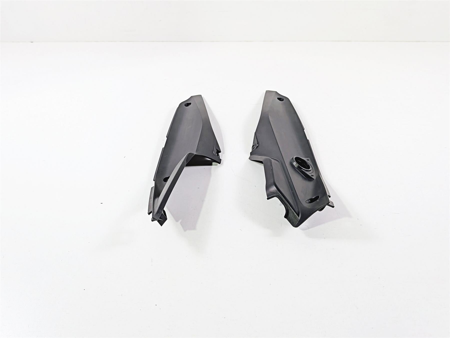 2016 Ducati Hypermotard 939 SP Tail Side Cover Fairing Set 48211722A 48211742A-Mototech271