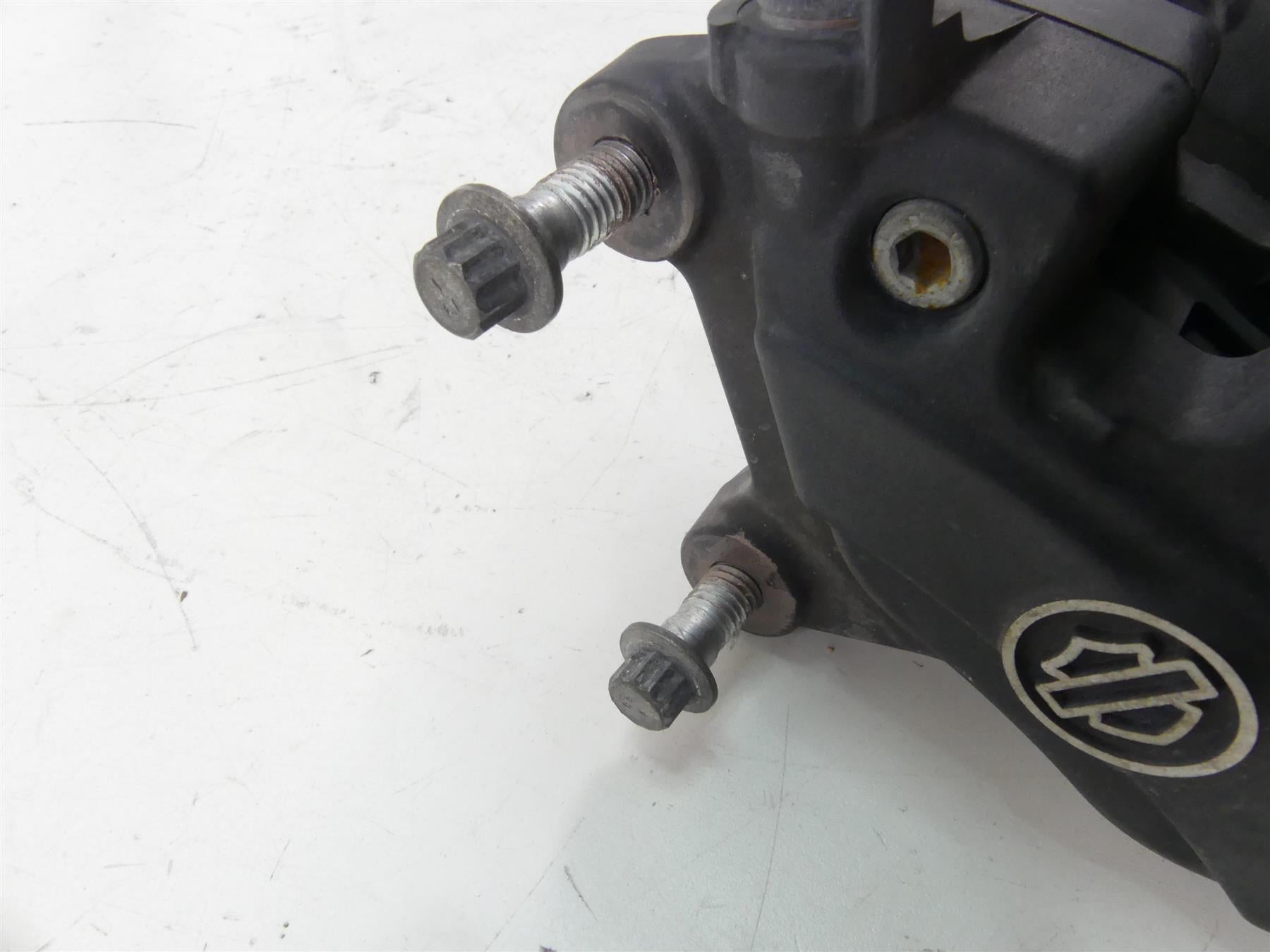 2013 Harley VRSCDX Night Rod Special Front Brake Caliper Set 44731-08 44732-08 {{ shop.shopifyCountryName }} - Mototech271