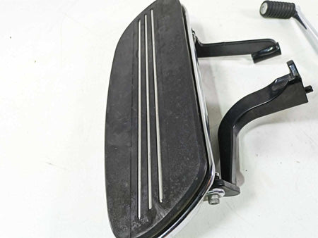2017 Harley Touring FLTRXS Road Glide Left Front Floor Board & Shifter 50688-04 {{ shop.shopifyCountryName }} - Mototech271