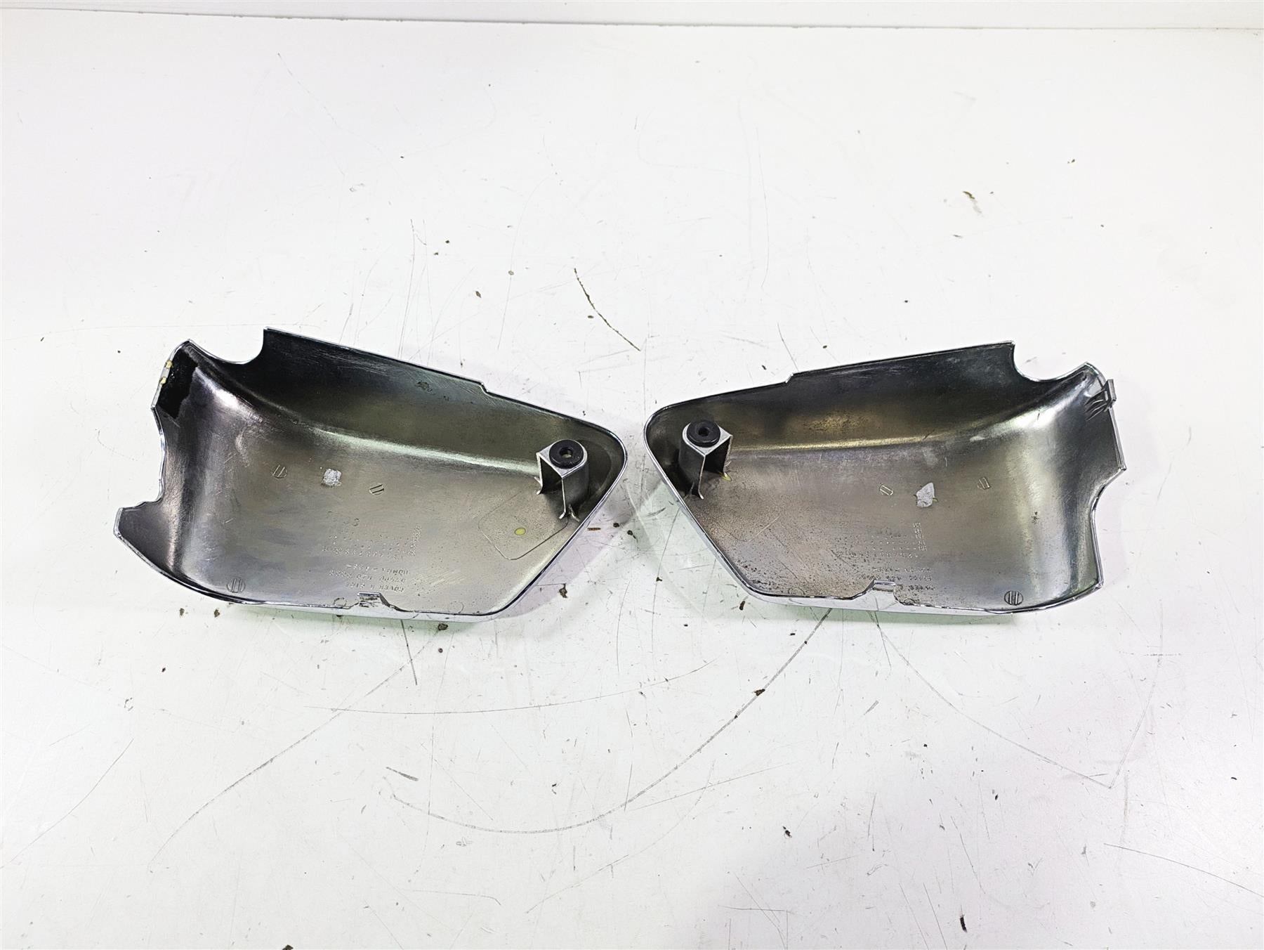 2002 Honda GL1500 CD Valkyrie Deluxe Left Right Side Covers READ 83600-MZ0-000Z {{ shop.shopifyCountryName }} - Mototech271
