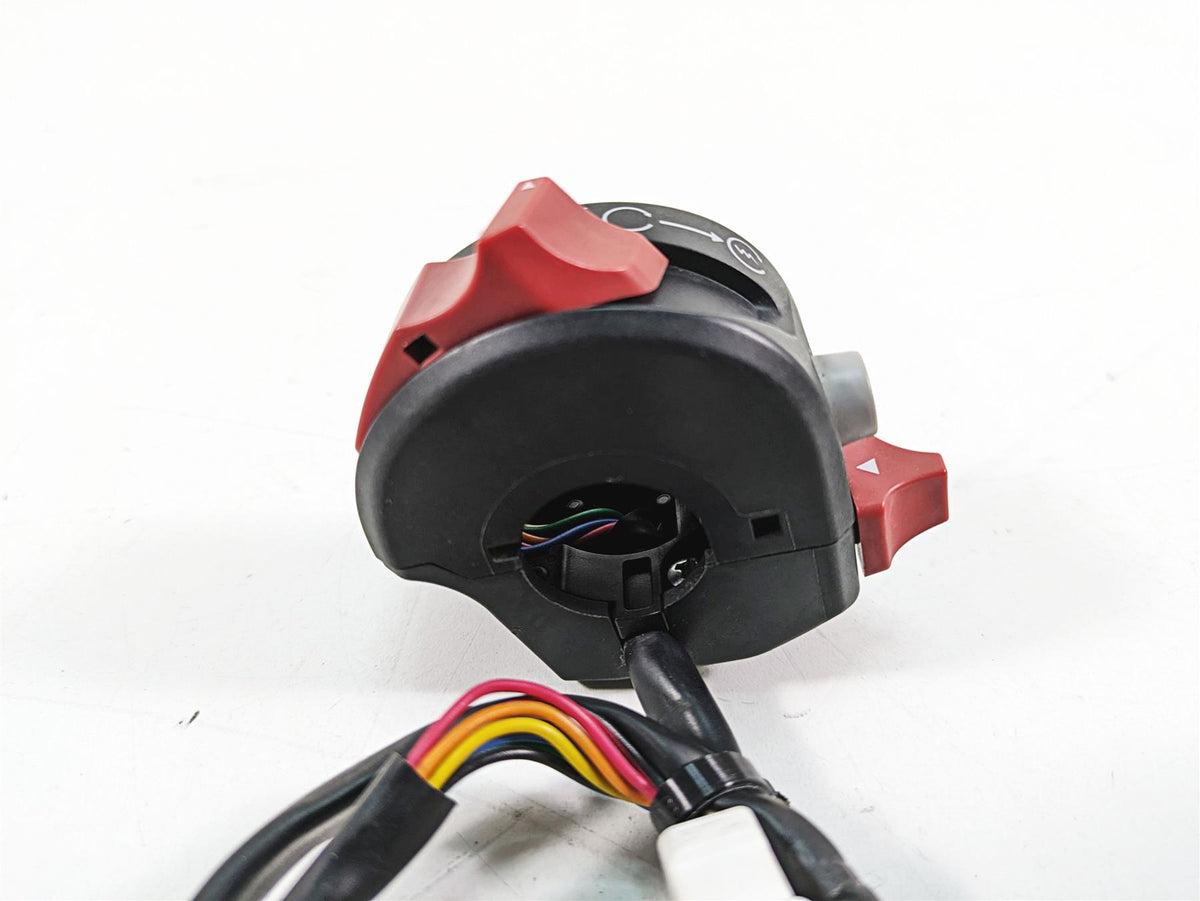 2020 Ducati Hypermotard 950 SP Right Hand Start Stop Control Switch 65010283B {{ shop.shopifyCountryName }} - Mototech271