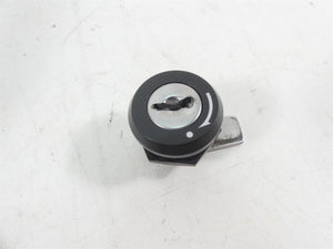 2004 Kawasaki VN1600 Meanstreak Ignition Switch Gas Cap Key  Lock Set 27005-0001