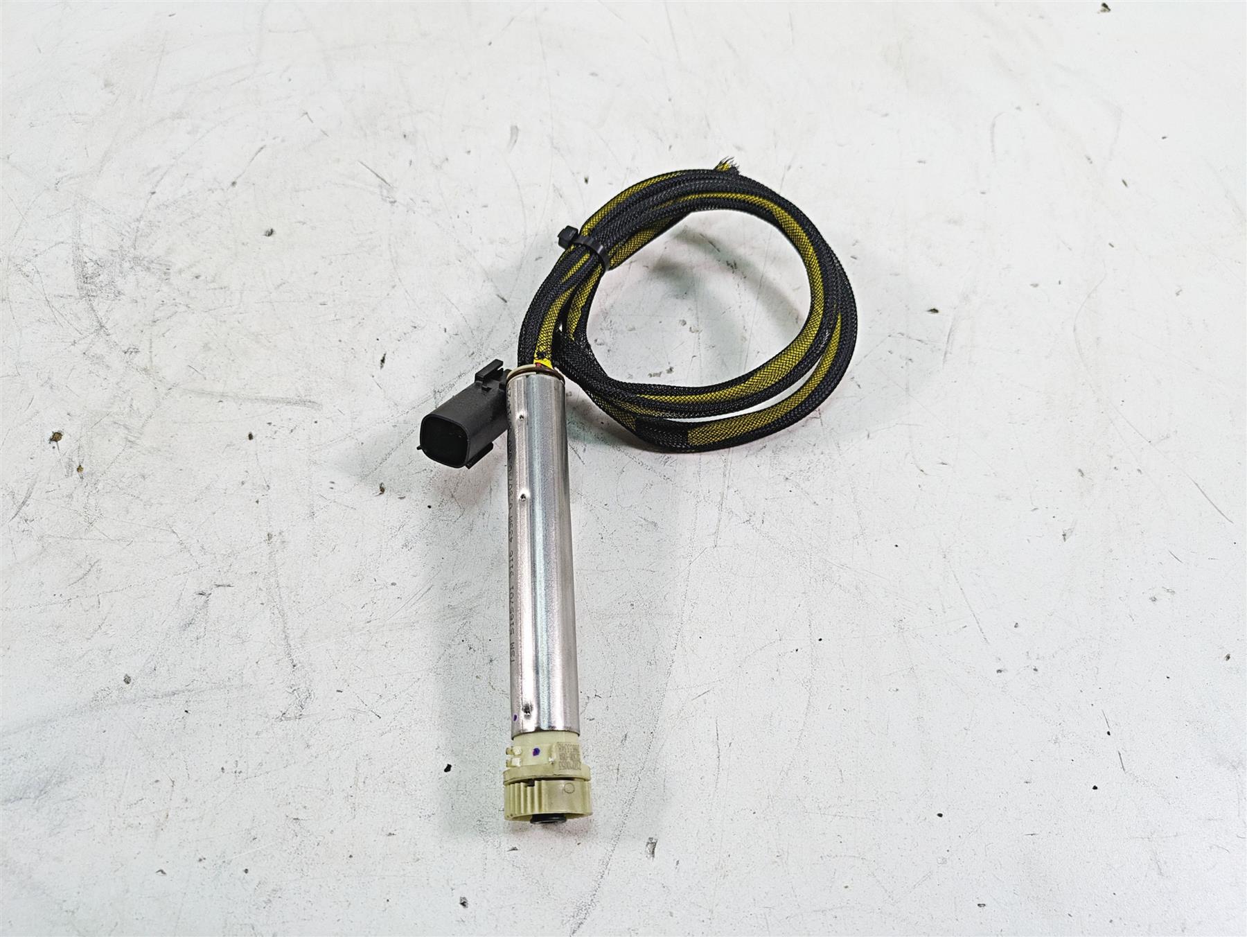 2010 Harley Touring FLHTCU Electra Glide E-Throttle Sensor - Read 32305-08B {{ shop.shopifyCountryName }} - Mototech271