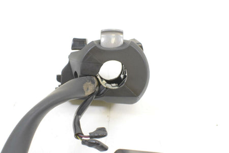 2017 Honda CBR500 R CBR500R Left Control Switch Light Blinker Horn 35200-MJW-A01 {{ shop.shopifyCountryName }} - Mototech271