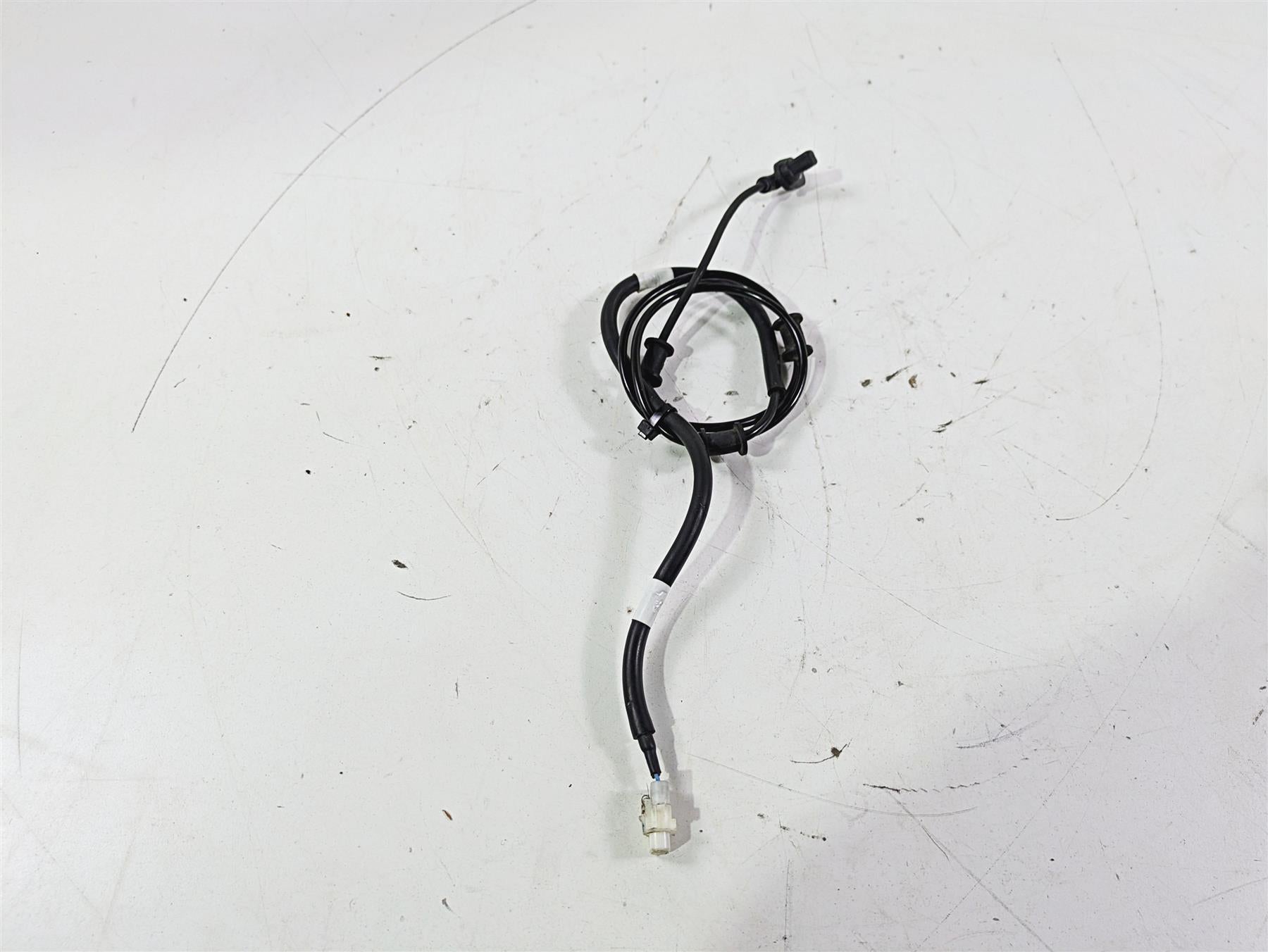 2012 Yamaha XT1200 Super Tenere Front Abs Brake Wheel Speed Sensor 23P-85970-00 {{ shop.shopifyCountryName }} - Mototech271
