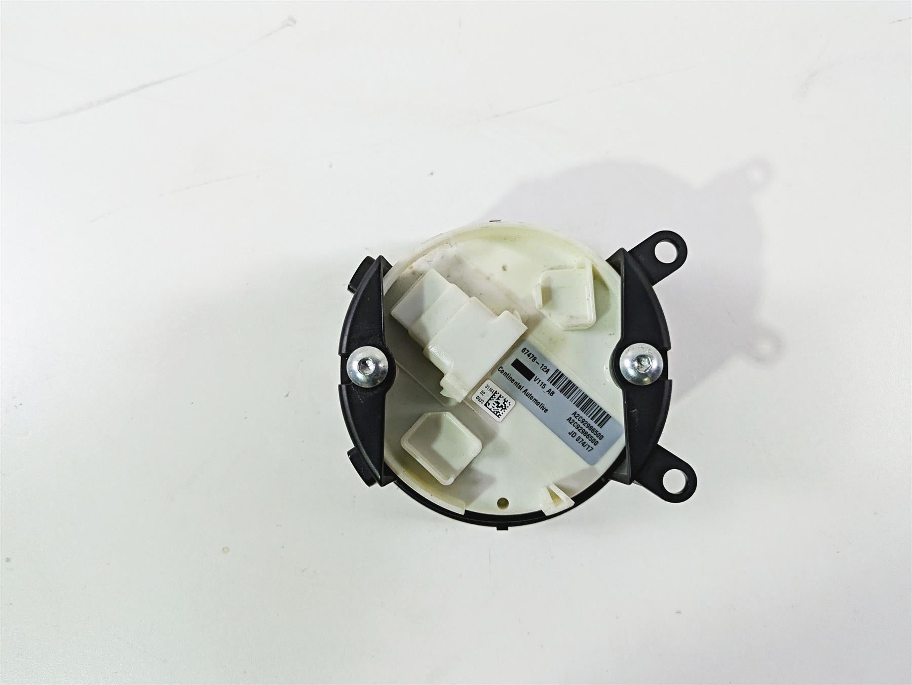 2017 Harley Dyna FXDB Street Bob Speedometer Gauge Instrument 19k 67478-12A {{ shop.shopifyCountryName }} - Mototech271